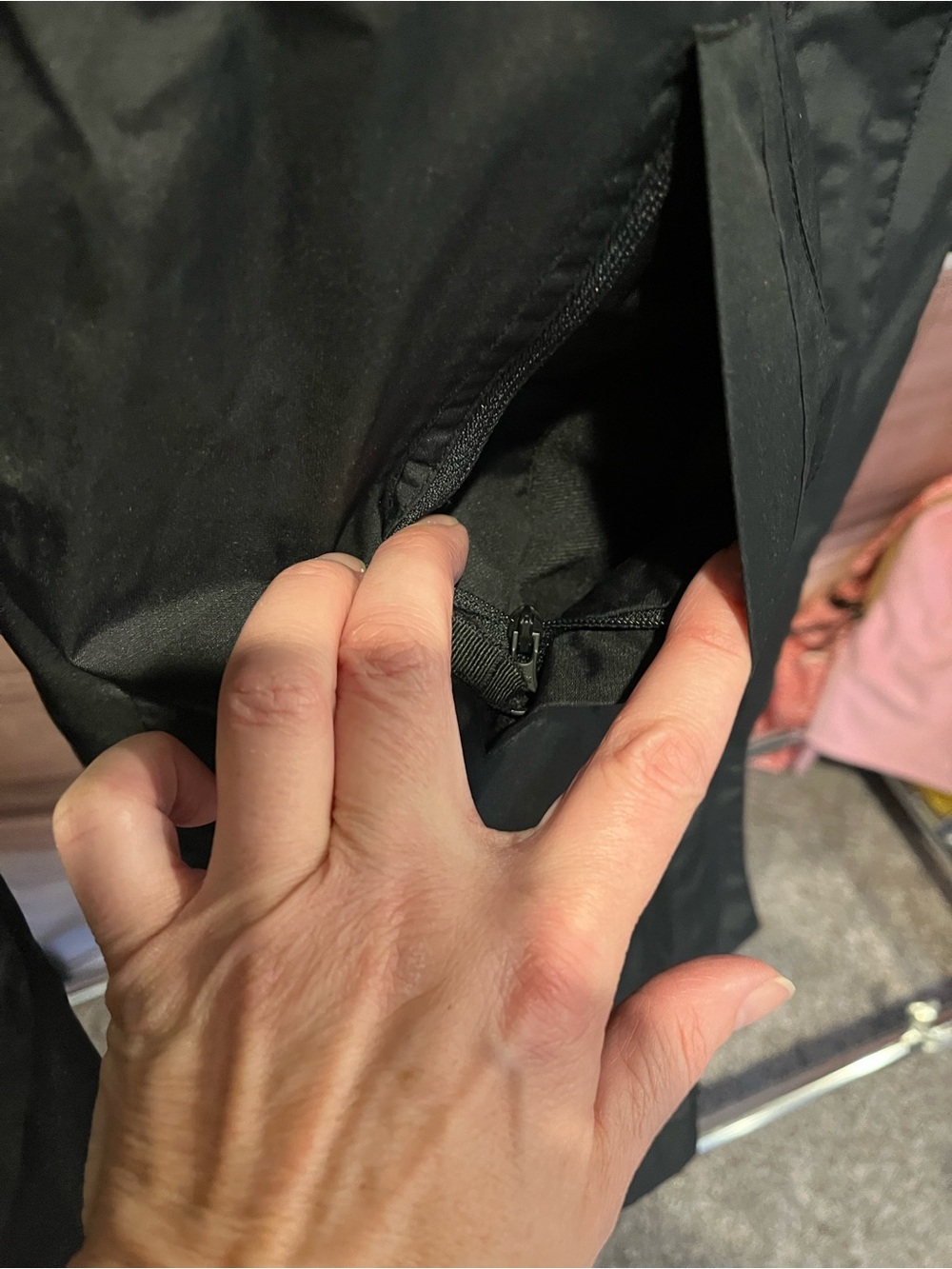 Eddie Bauer Women On The Go Black Hooded Quilted lined Rain Coat - Picture 7 of 9